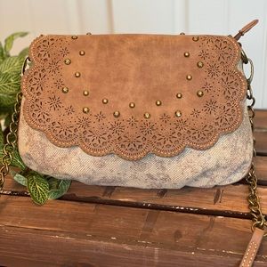 Vintage West Cross Body Purse